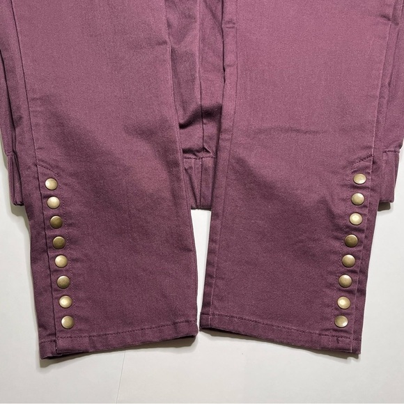 Soft Surroundings Metro Leggings Pull On Pants Burgundy Twill Snap Cuffs - Picture 4 of 13